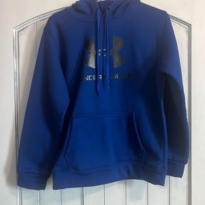 Under Armor sweatshirt